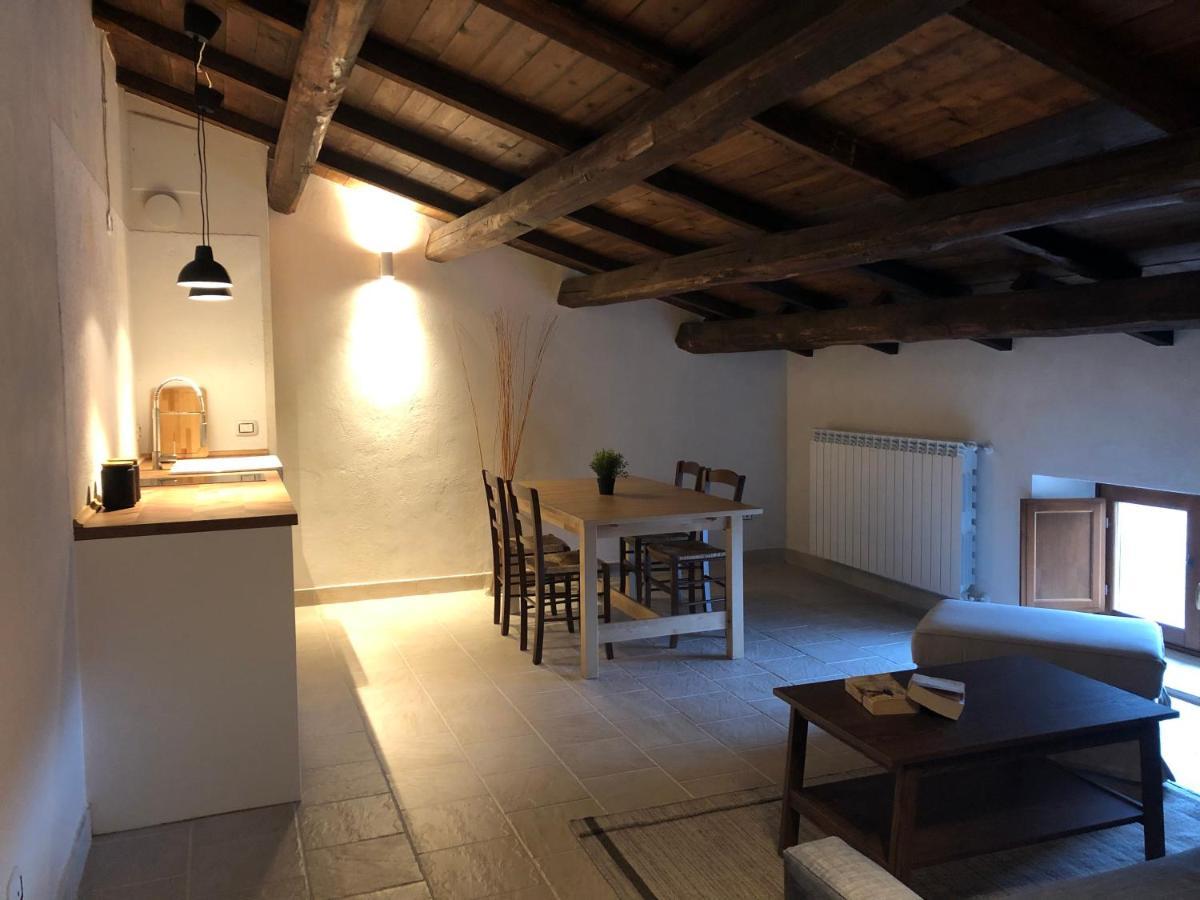 Casa Antica Apartment Санто Стефано ди Сесанио Екстериор снимка